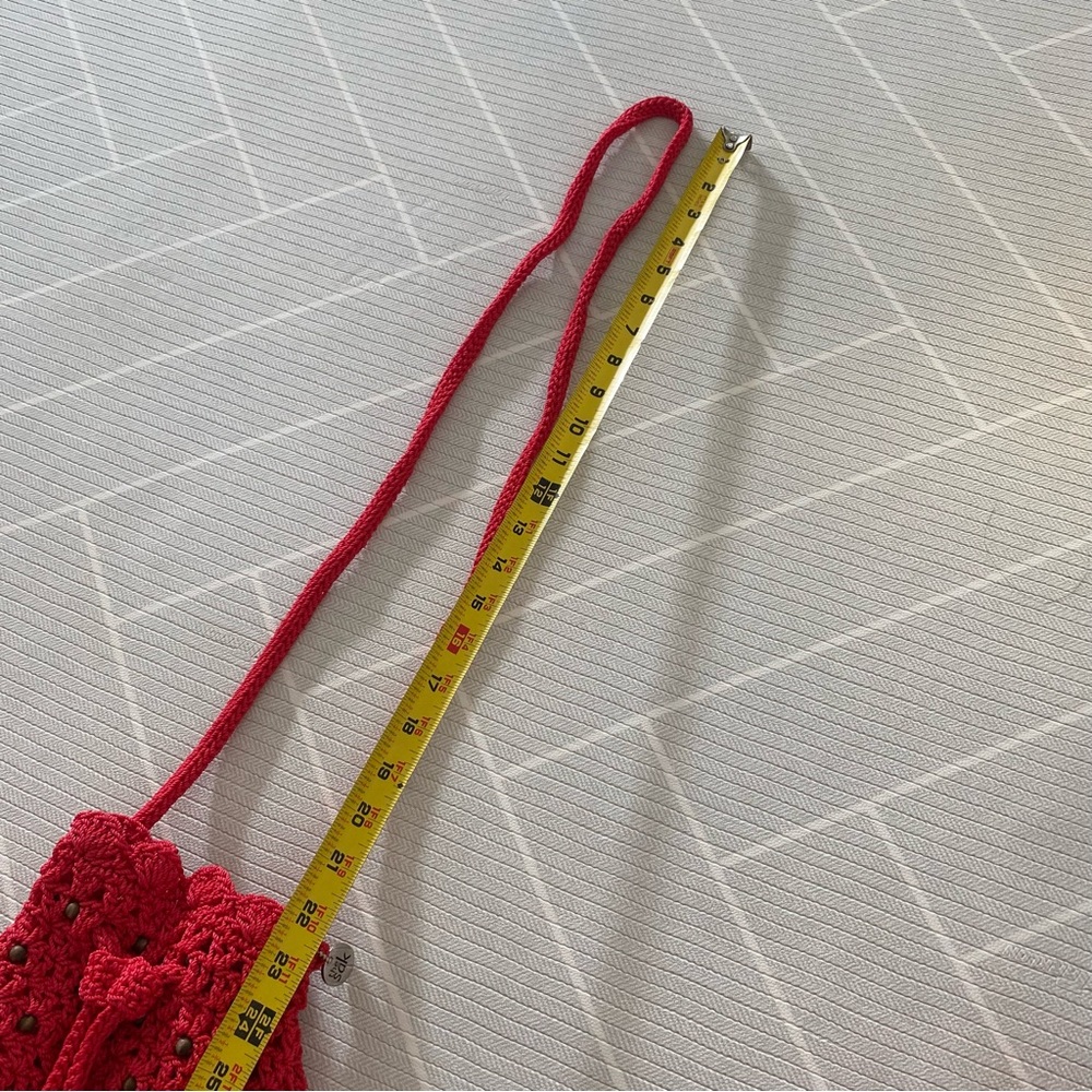The Sak Red Boho Small Lined Crochet Drawstring Bucket Bag Crossbody - Picture 10 of 11